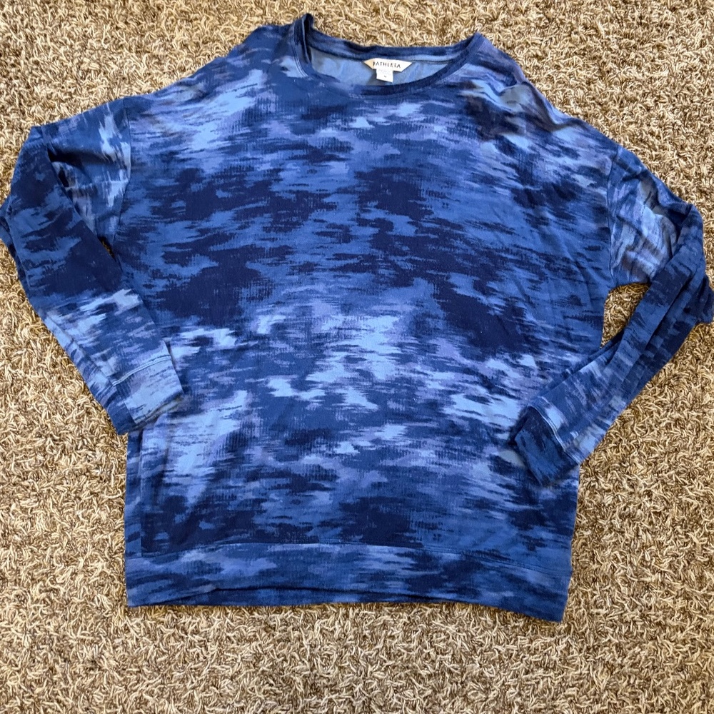 Athleta Sweatshirt Blue Camo Medium
